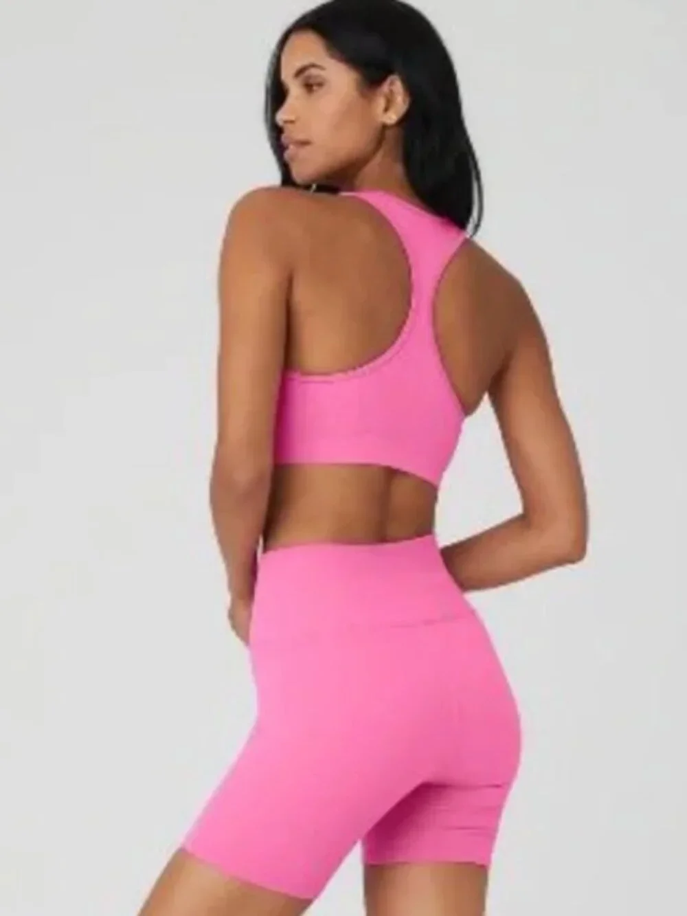 Alo Yoga Seamless Ribbed Favorite Bra in Paradise Pink XS